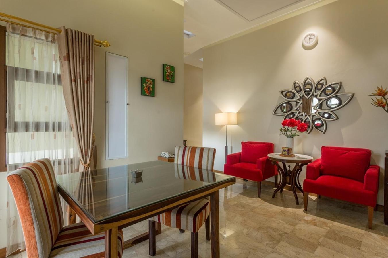 Gracia Spa Resort Hotel Ciater Exterior photo